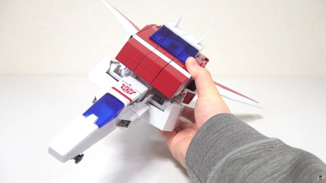 Transformers Masterpiece MP 57 Skyfire In Hand Image  (4 of 65)